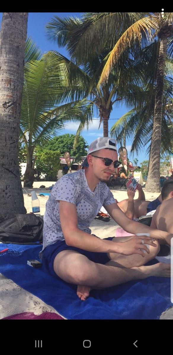 Jorge - Gay dating in Torrington Profile of Jorge, 34, Gay dating in Torrington (Wyoming)